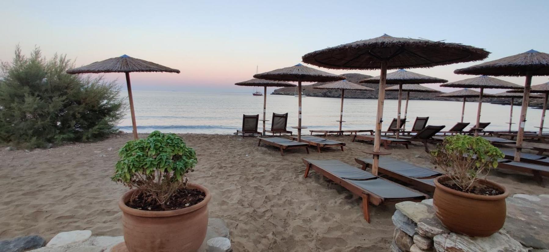 Tramonto Nel Delfini Apartment Kini Exterior foto