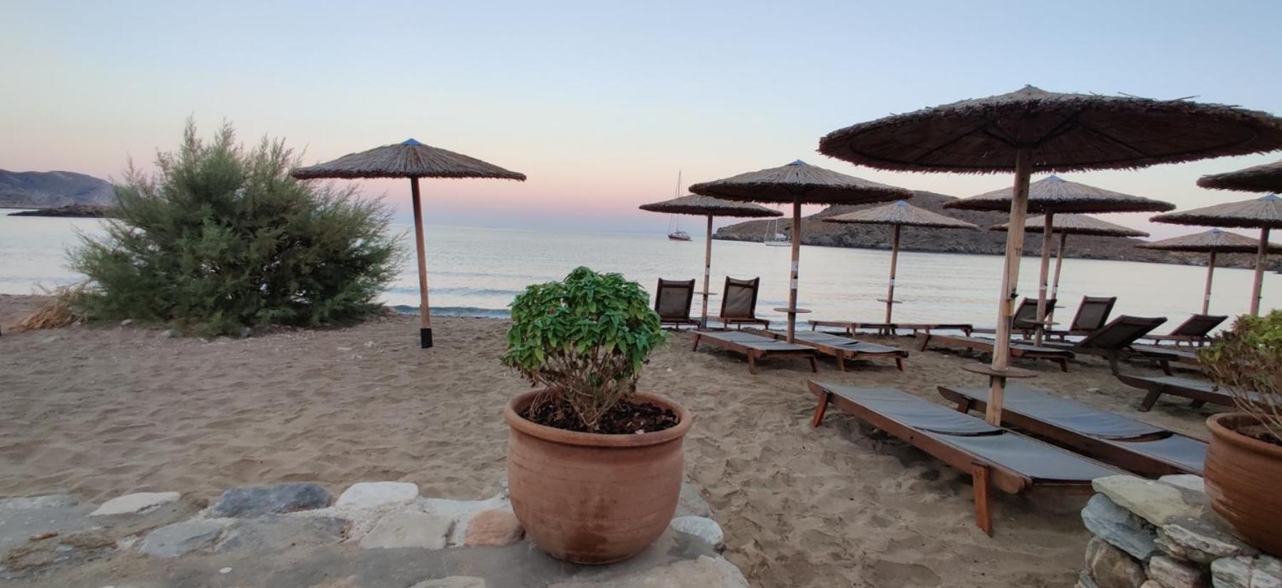 Tramonto Nel Delfini Apartment Kini Exterior foto